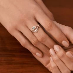 Bague Fine LUCKY EYE - Cristal / Argenté 5 Bague Fine LUCKY EYE - Cristal / Argenté -Boutique de colliers 02220493 136 52 M2