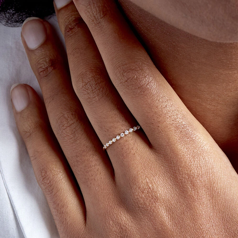 Bague Fine BELOVED - Cristal / Doré 2 Bague Fine BELOVED - Cristal / Doré – Image 2